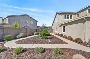 2518 Cowboy Ct, Rocklin, CA 95765 - Photo 70