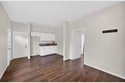 3307 37th Street, Sacramento, CA 95817 - Photo 4