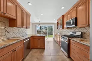 19038 Connie Dr, Grass Valley, CA 95949 - Photo 14