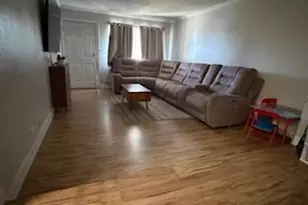 823 E Yorkshire Dr, Stockton, CA 95207 - Photo 18