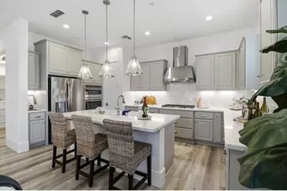 3304 Crocker Drive, Sacramento, CA 95818 - Photo 14