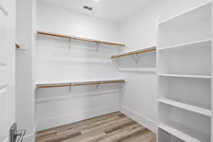 3304 Crocker Dr, Sacramento, CA 95818 - Photo 44