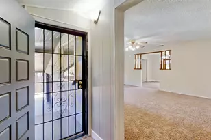 7656 Pratt Ave, Citrus Heights, CA 95610 - Photo 6