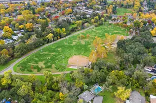 707 Jo Anne Ln, Roseville, CA 95678 - Photo 16