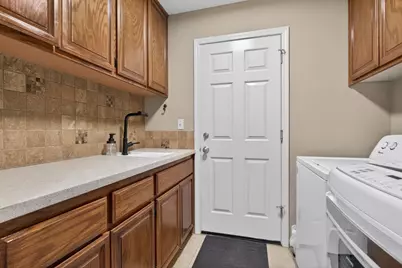 1224 Glenbrook Way, Modesto, CA 95355 - Photo 40