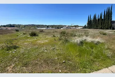 980 Camerado Drive, Cameron Park, CA 95682 - Photo 2