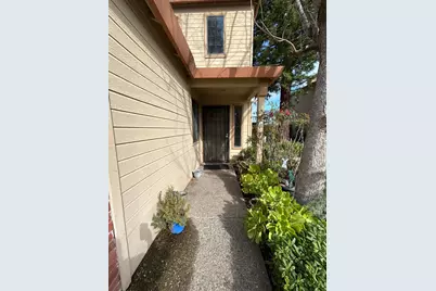 2250 Scarborough Dr #22, Lodi, CA 95240 - Photo 2