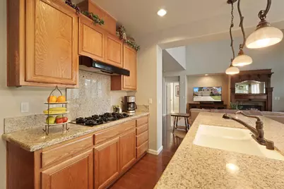 2043 Derrick Avenue, Manteca, CA 95337 - Photo 12