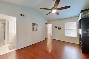 7340 Hamden Pl, Sacramento, CA 95842 - Photo 6