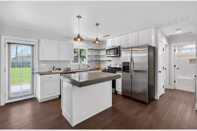 930 Circuit Drive, Roseville, CA 95678 - Photo 4