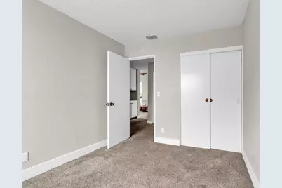 3046 Bridgeford Drive, Sacramento, CA 95833 - Photo 14