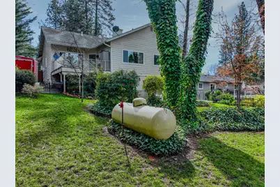 11818 Upper Circle Drive, Grass Valley, CA 95949 - Photo 28