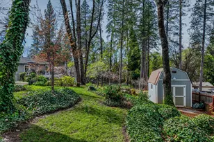 11818 Upper Cir Dr, Grass Valley, CA 95949 - Photo 26