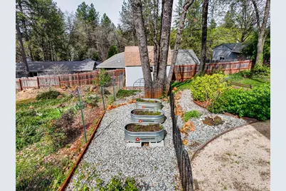 11818 Upper Circle Drive, Grass Valley, CA 95949 - Photo 20