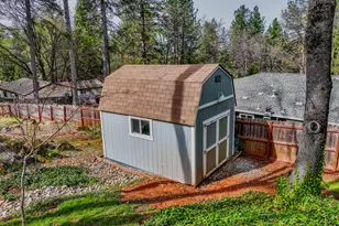 11818 Upper Cir Dr, Grass Valley, CA 95949 - Photo 24