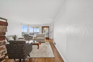 7565 Hillmont Dr, Oakland, CA 94605 - Photo 14