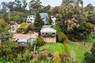 7565 Hillmont Dr, Oakland, CA 94605 - Photo 4