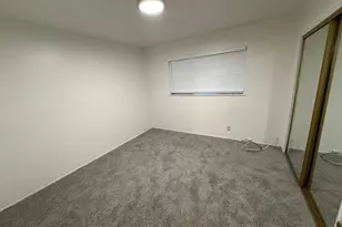 7565 Hillmont Dr, Oakland, CA 94605 - Photo 24