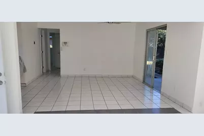 2926 Garrison Court, Stockton, CA 95207 - Photo 4