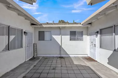 2926 Garrison Court, Stockton, CA 95207 - Photo 2