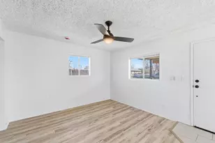 216 Decatur St, Bakersfield, CA 93308 - Photo 12