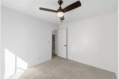 216 Decatur Street, Bakersfield, CA 93308 - Photo 38