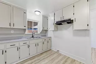 216 Decatur St, Bakersfield, CA 93308 - Photo 22