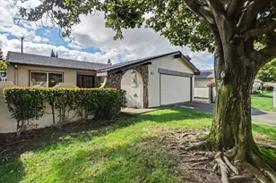 1150 Rosa Del Rio Way, Sacramento, CA 95822 - Photo 2