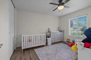 970 Goldenoak Way, Stockton, CA 95209 - Photo 14