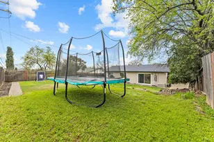 136 Penaranda Dr, Folsom, CA 95630 - Photo 38