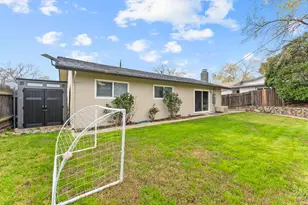 136 Penaranda Dr, Folsom, CA 95630 - Photo 34