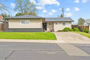 136 Penaranda Dr, Folsom, CA 95630 - Photo 54