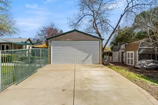 4015 Bonanza Way, Loomis, CA 95650 - Photo 46