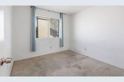 9004 Crofton Court, Sacramento, CA 95829 - Photo 30