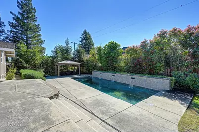 6730 Lakeview Drive, Carmichael, CA 95608 - Photo 42