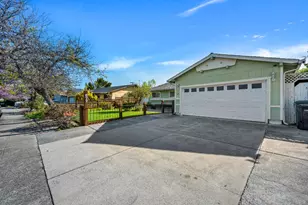 877 San Simeon Dr, Mountain View, CA 94043 - Photo 2