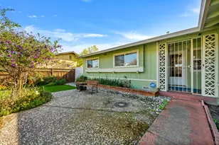 877 San Simeon Dr, Mountain View, CA 94043 - Photo 4