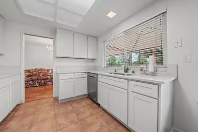 9960 Rio Cosumnes Circle, Elk Grove, CA 95624 - Photo 12