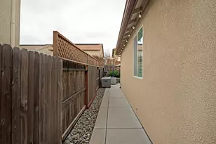 9040 Quartet Ave, Roseville, CA 95747 - Photo 32