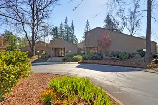 2240 Swarthmore Dr, Sacramento, CA 95825 - Photo 38