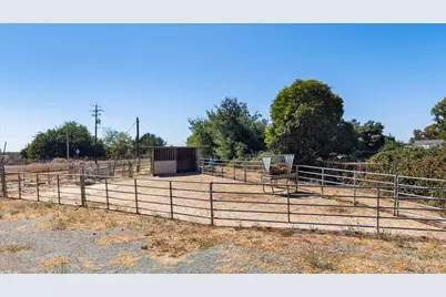 11501 Pioneer Avenue, Oakdale, CA 95361 - Photo 84