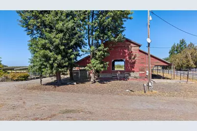 11501 Pioneer Avenue, Oakdale, CA 95361 - Photo 88