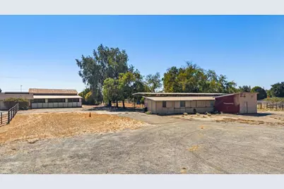 11501 Pioneer Avenue, Oakdale, CA 95361 - Photo 86