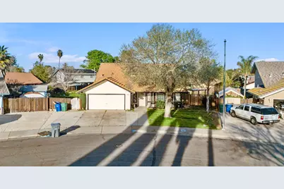 454 Oakwood Drive, Los Banos, CA 93635 - Photo 4