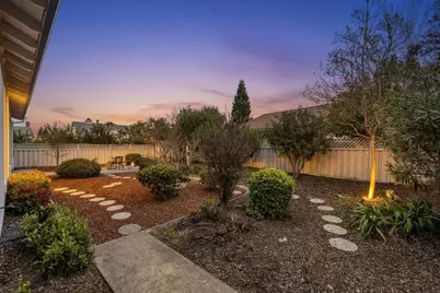 401 Barusch Ct, Roseville, CA 95747 - Photo 40