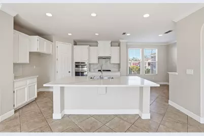 2119 Greenhorn Creek Circle, Plumas Lake, CA 95961 - Photo 8