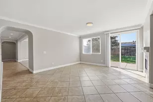 2119 Greenhorn Creek Cir, Plumas Lake, CA 95961 - Photo 18