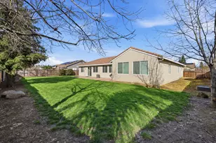 2119 Greenhorn Creek Cir, Plumas Lake, CA 95961 - Photo 34