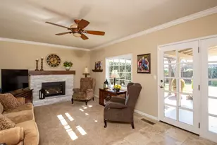 1904 Kendall Ave, Modesto, CA 95355 - Photo 16