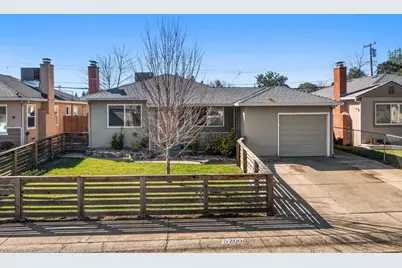 5200 Whittier Drive, Sacramento, CA 95820 - Photo 2